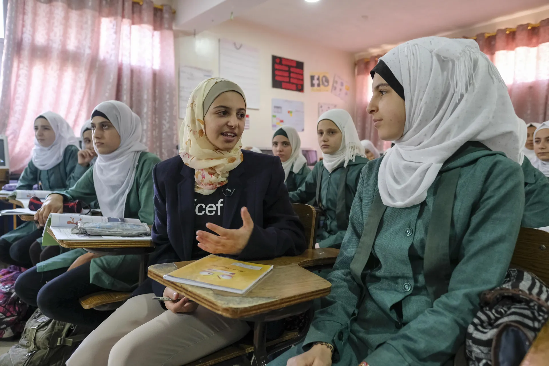 UNICEF Goodwill Ambassador Muzoon Almellehan met Grade 9 Syrian girls in Amman